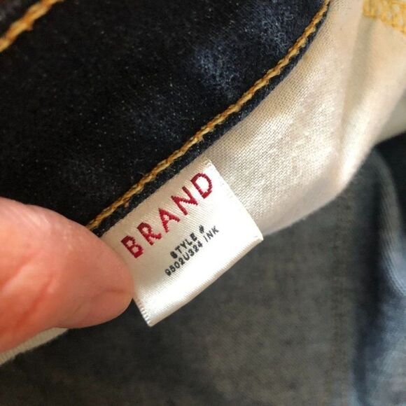 J. Brand Women's Size 32 Dark Wash Blue Bootcut Jeans Denim Flare Classic‎ - Picture 8 of 9